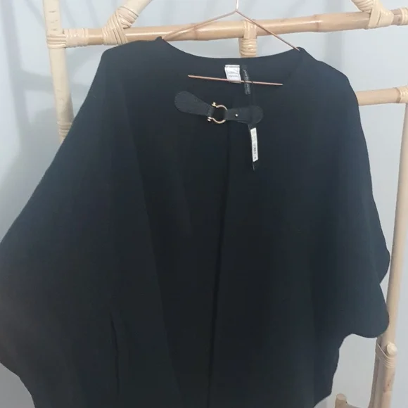 Portman Cape BNWT - Picture 3 of 3